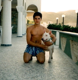 fr1.jpg (63006 bytes)